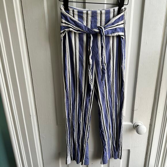 Express Striped Tie Front Wide Leg Cropped Culottes Pants - Picture 2 of 7